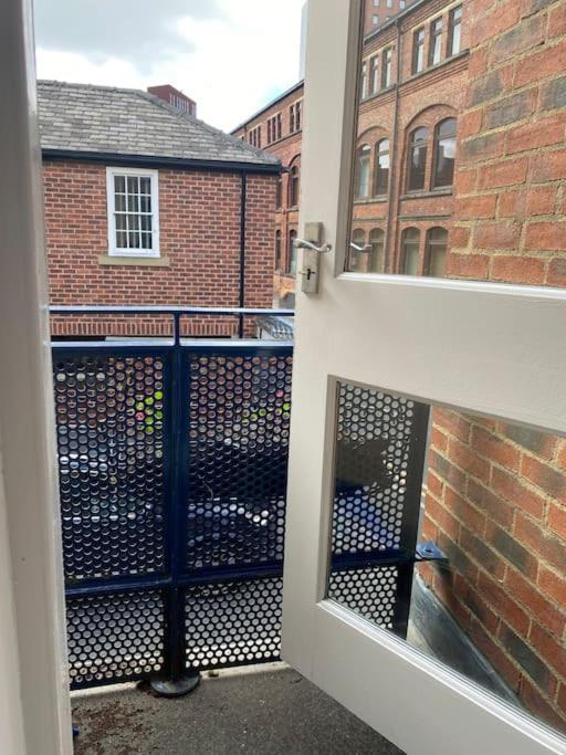 Townhouse With Private Roof Garden Sleeps 4 *