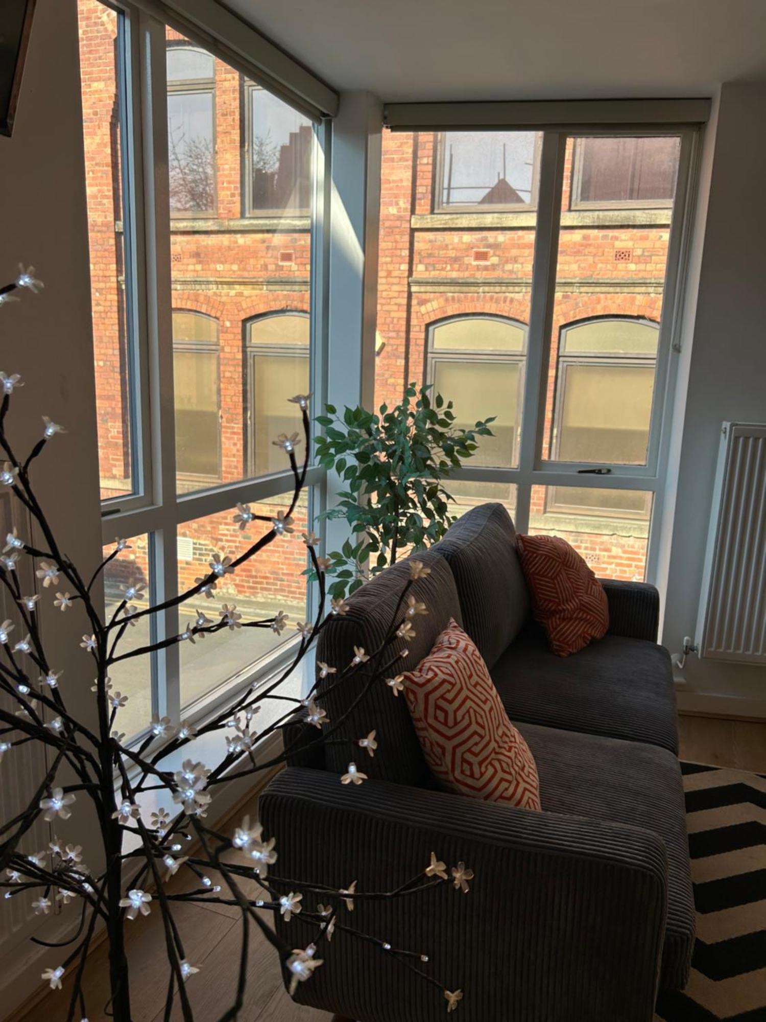 Apartment Townhouse With Private Roof Garden Sleeps 4 *